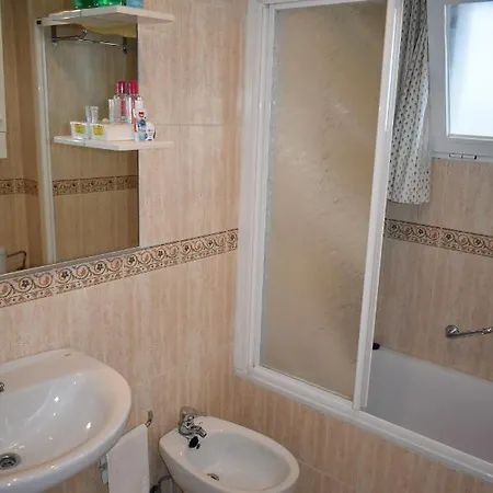 Residencial Miranda Apartment *